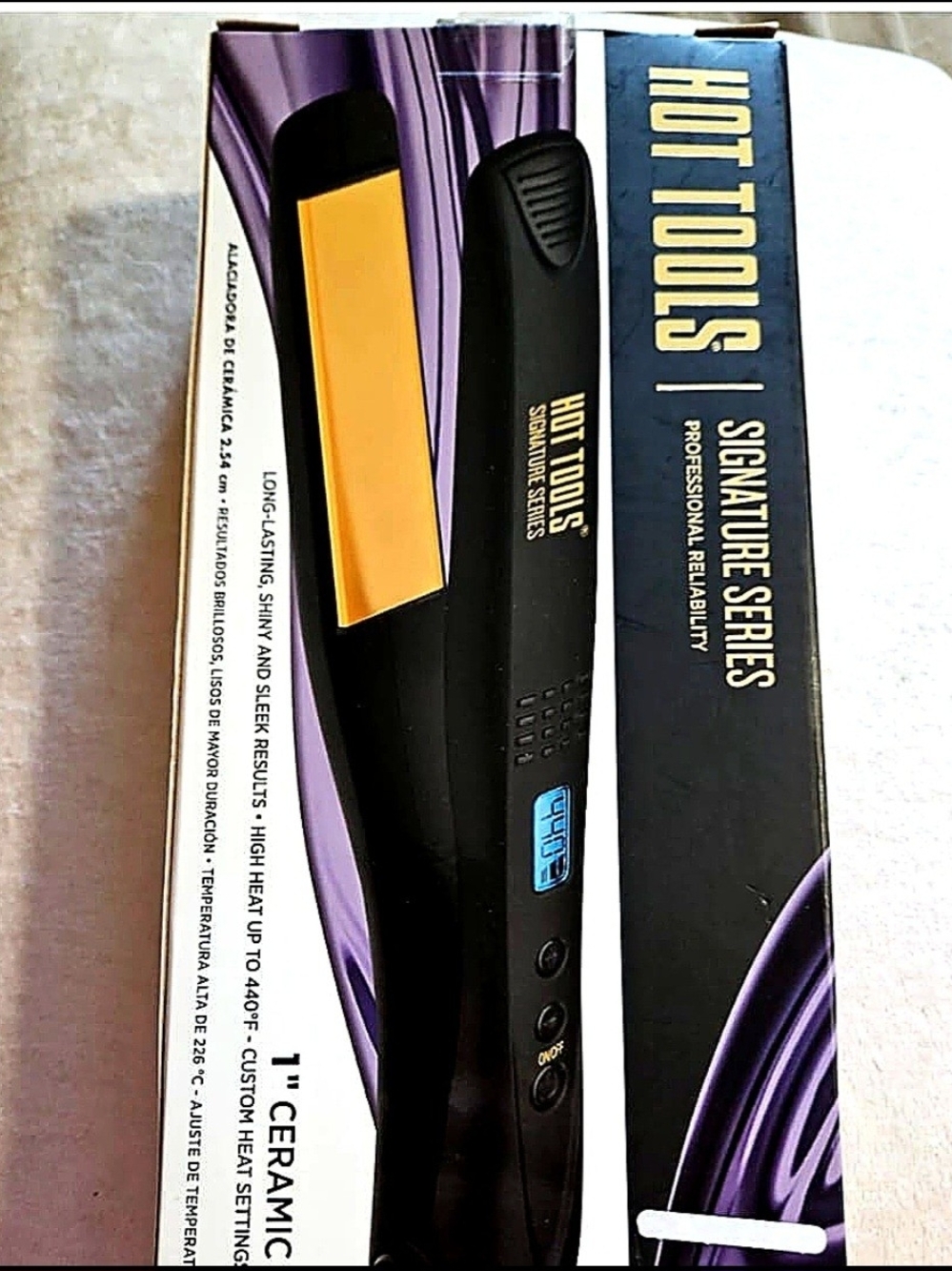 HOT TOOLS Signature Series 1 inch Ceramic Flat Iron - NEW SEALED - Up to 440F -